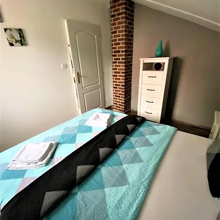 Otel Jiricna 3*