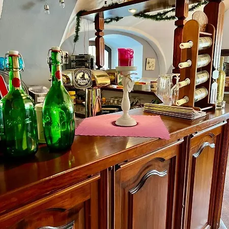 Jiricna Hotel 3*