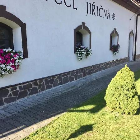 Hotel Jiřičná
