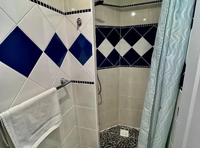 Jiricna Hotel 3*