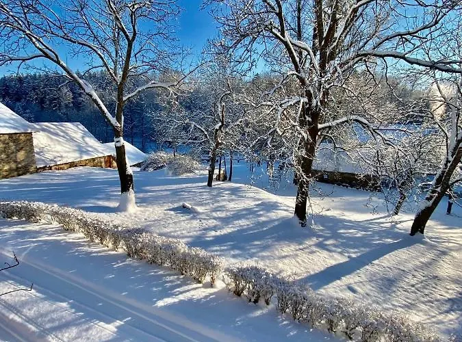 Отель Jiricna